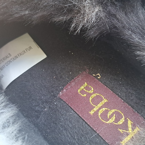 Slightly used cute Faux fur Kooba slippers - Picture 2 of 3